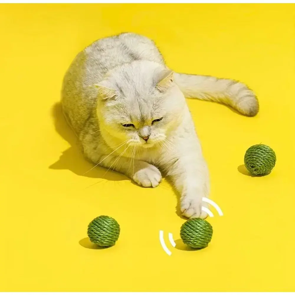 Pea Pod Sisal Interactive Cat Chew Toy for Claw Grinding